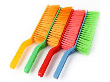 高效清潔，物美價(jià)廉 廠家直銷塑料長柄除塵床刷與掃帚批發(fā)指南